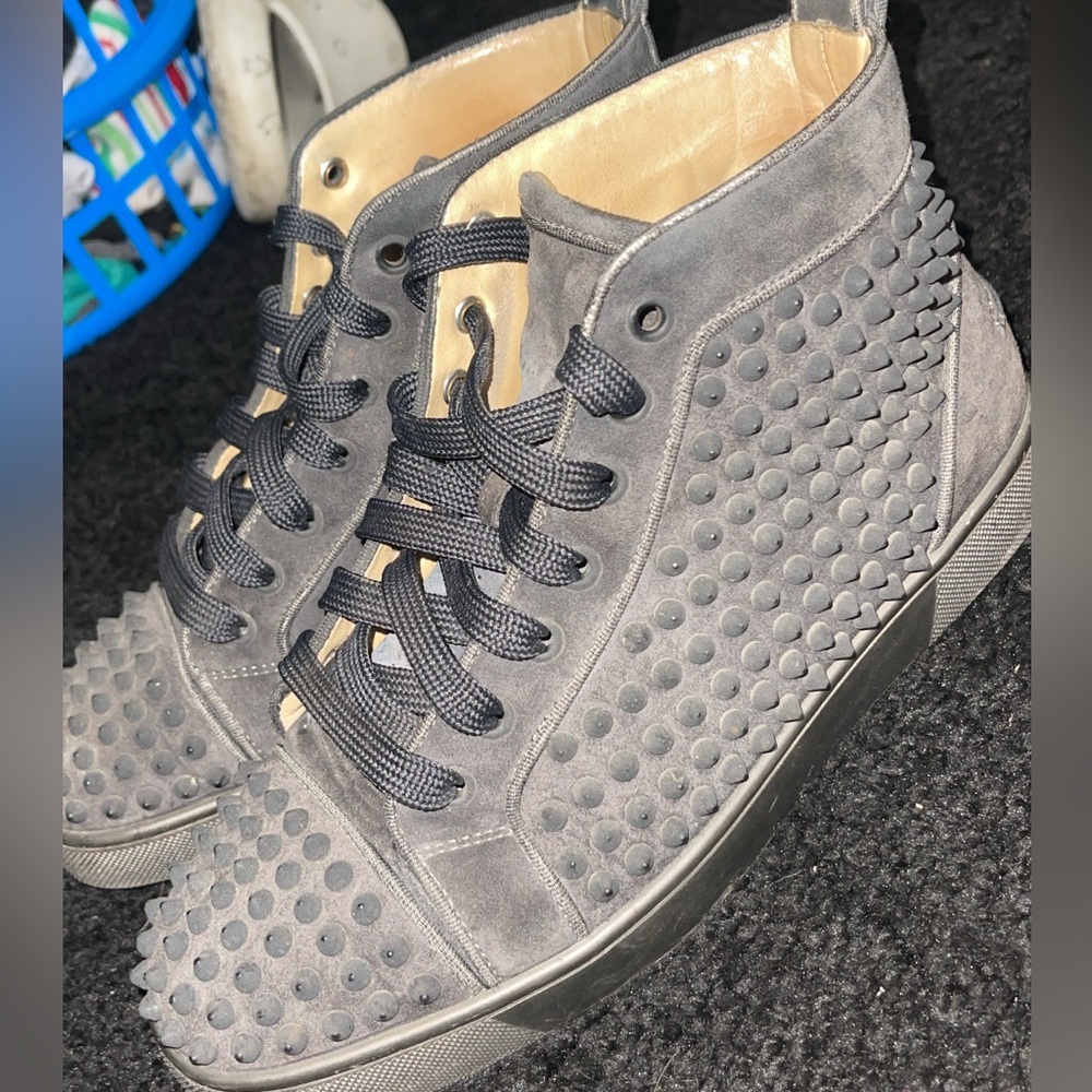 Christian louboutin mens sneakers         (charcoal grey) size 40
